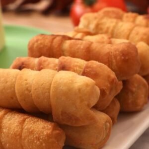 TEQUEÑOS